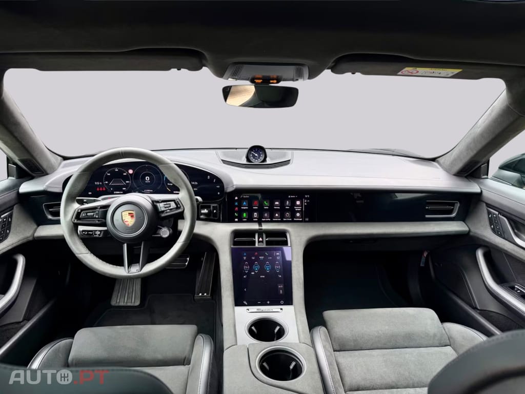 Porsche Taycan GTS I.V.A DEDUTIVEL 