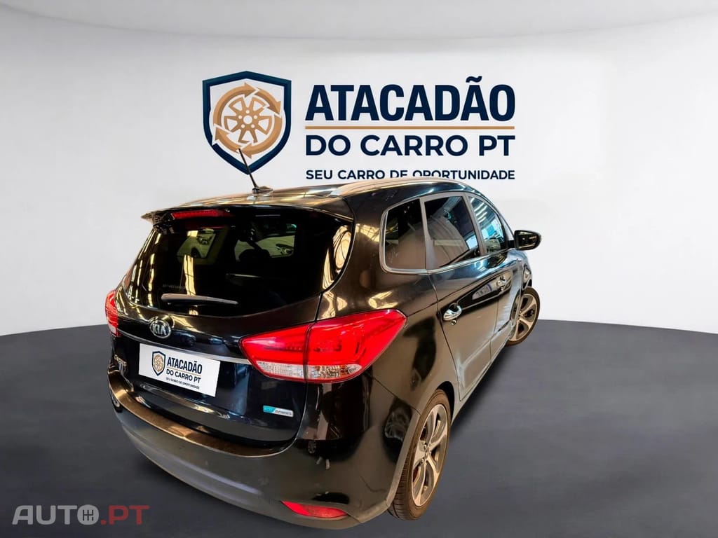 Kia Carens 1,7d 7L