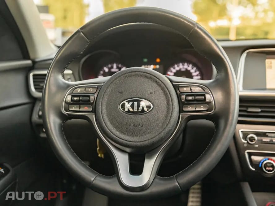 Kia Optima 1.7 CRDi Fleet