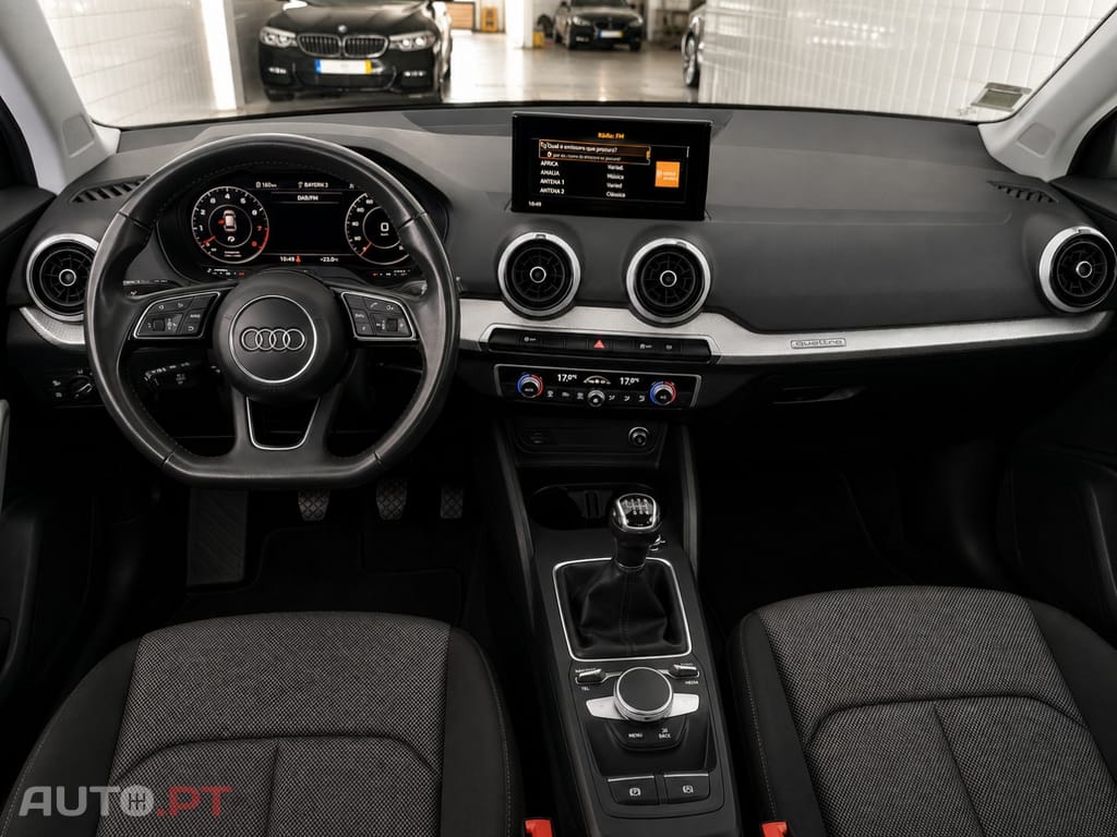 Audi Q2 30 TFSI S line