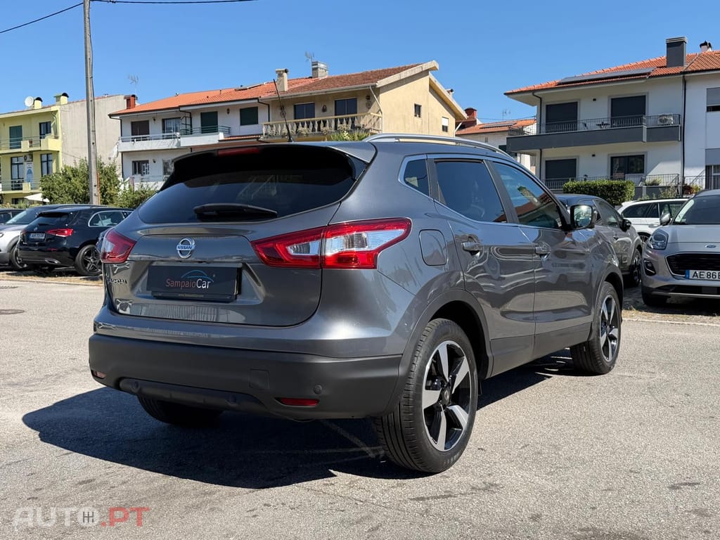 Nissan Qashqai 1.2 DIG-T N-Connecta 18
