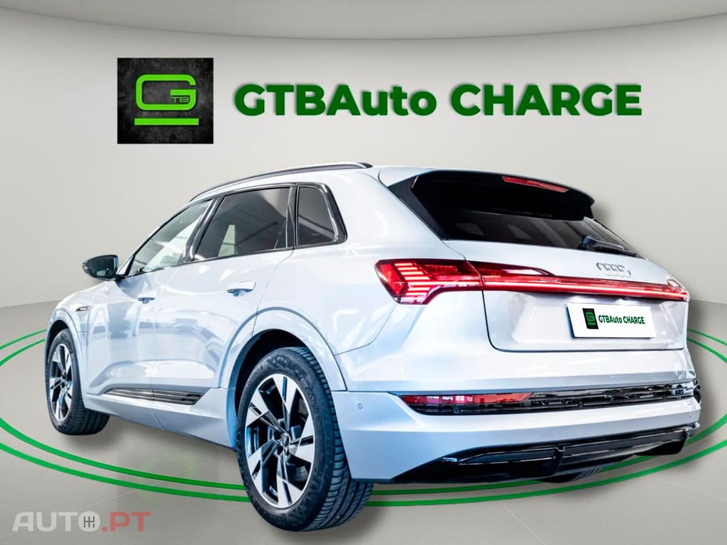 Audi E-Tron I.V.A DEDUTÍVEL  50  S LINE