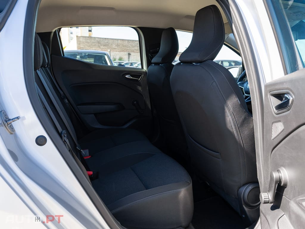Renault Clio 1.0 TCe Equilibre