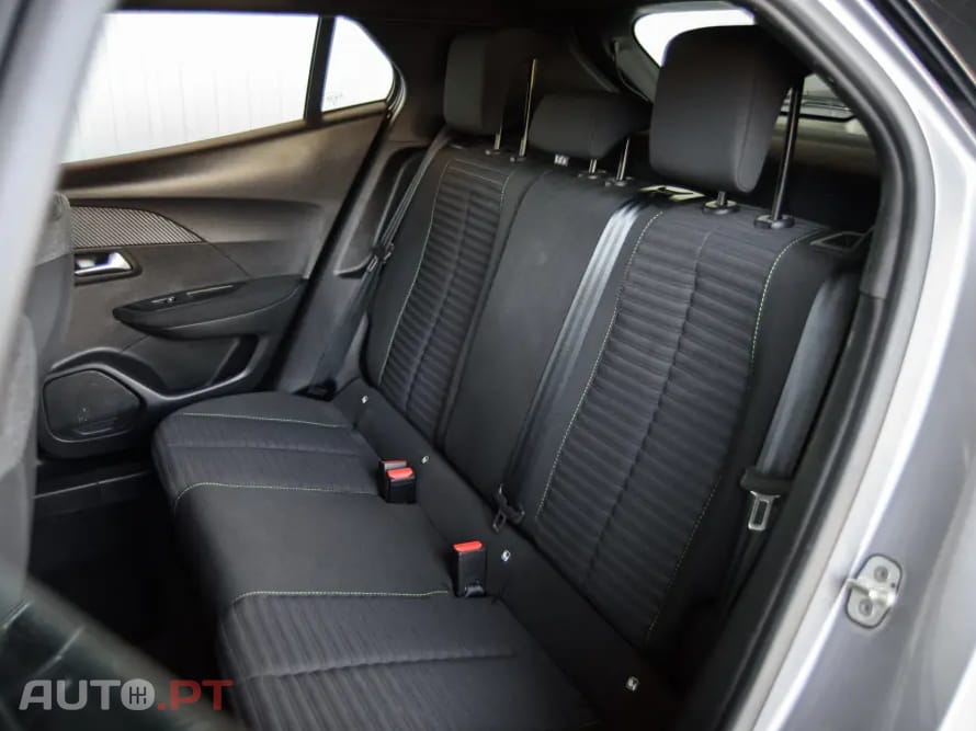 Peugeot 2008 1.2 PureTech Active