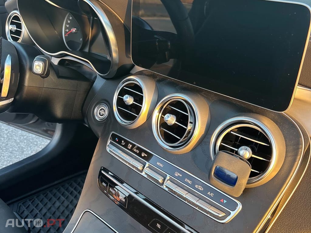 Mercedes-Benz C 200 Cabrio AMG 1.5 EQ Boos