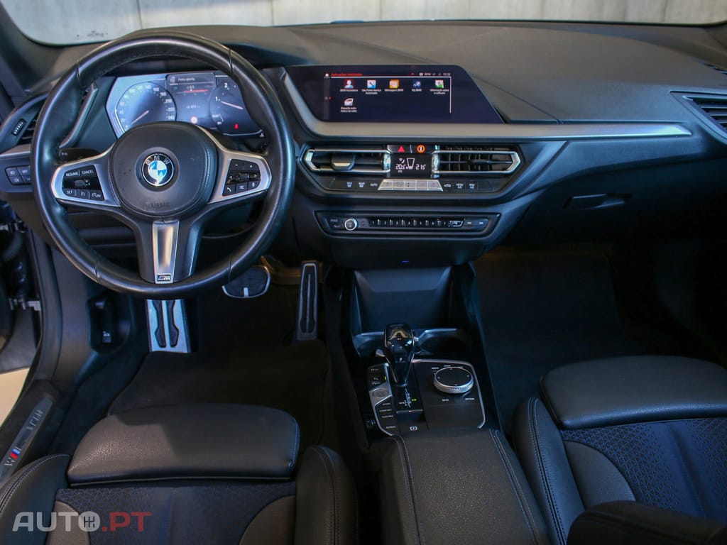 BMW 216 d Pack Desportivo M