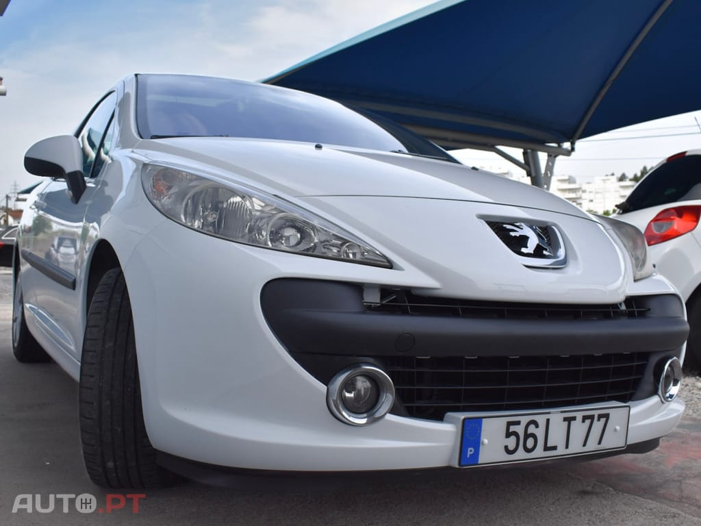 Peugeot 207 1.6 HDi