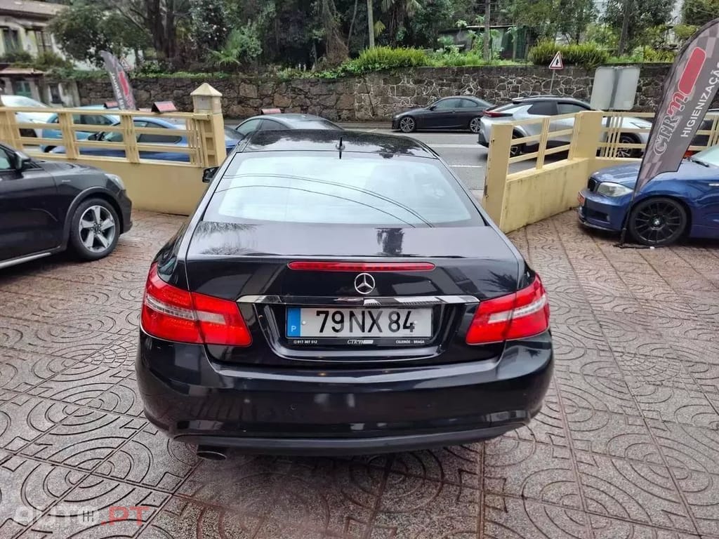 Mercedes-Benz E 250 E 250