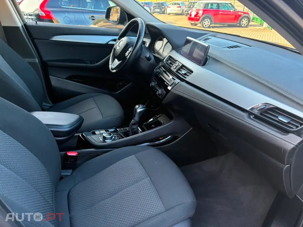 BMW X2 25e Business