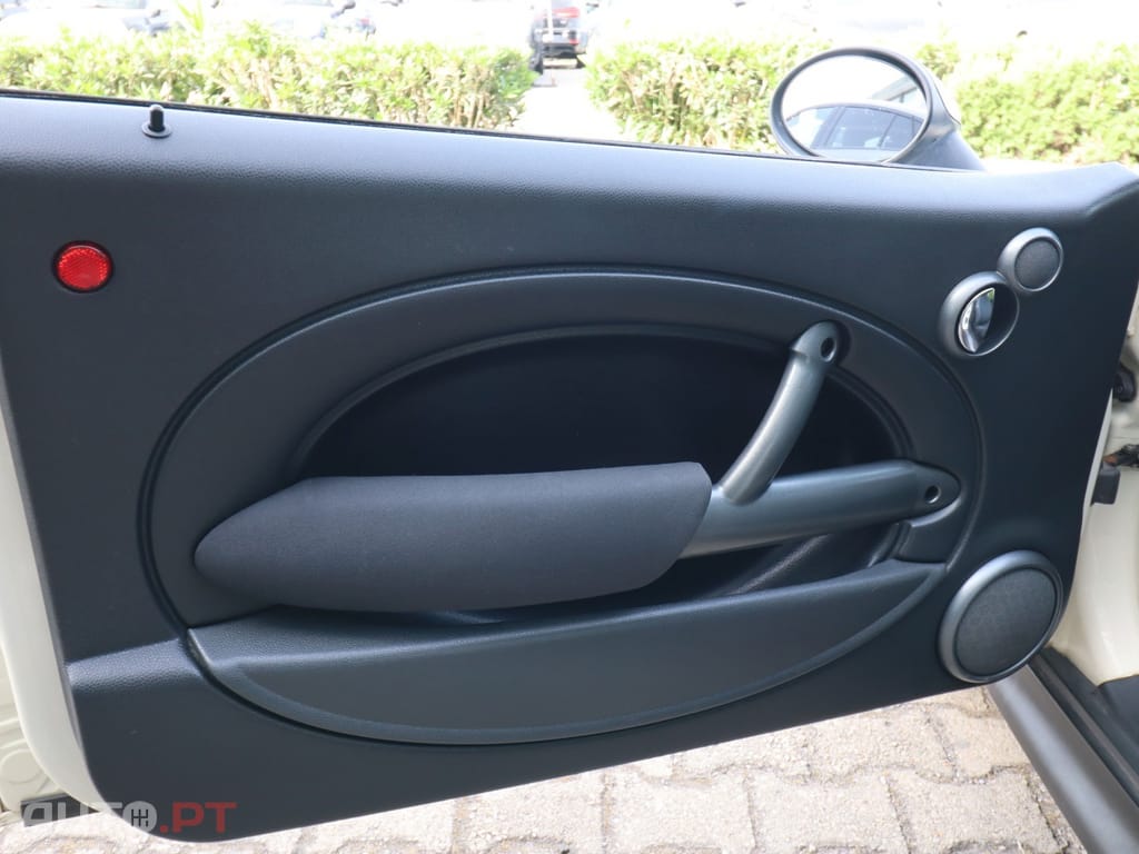 MINI Cooper One 1.4 D