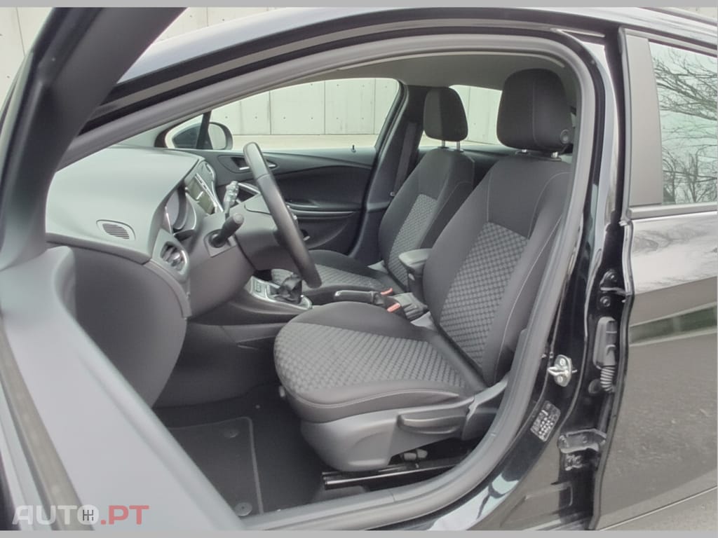 Opel Astra 1.6 CDTI Dynamic S/S