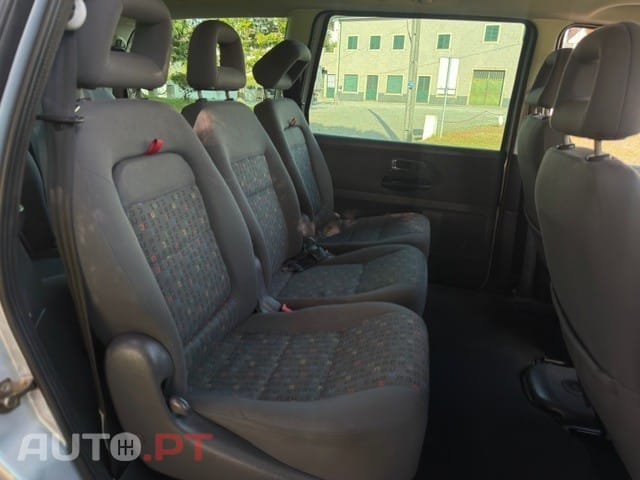 Volkswagen Sharan 1.9 TDi Confortline