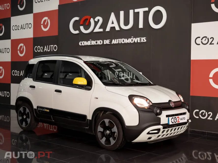 Fiat Panda Pandina 1.0 Hybrid