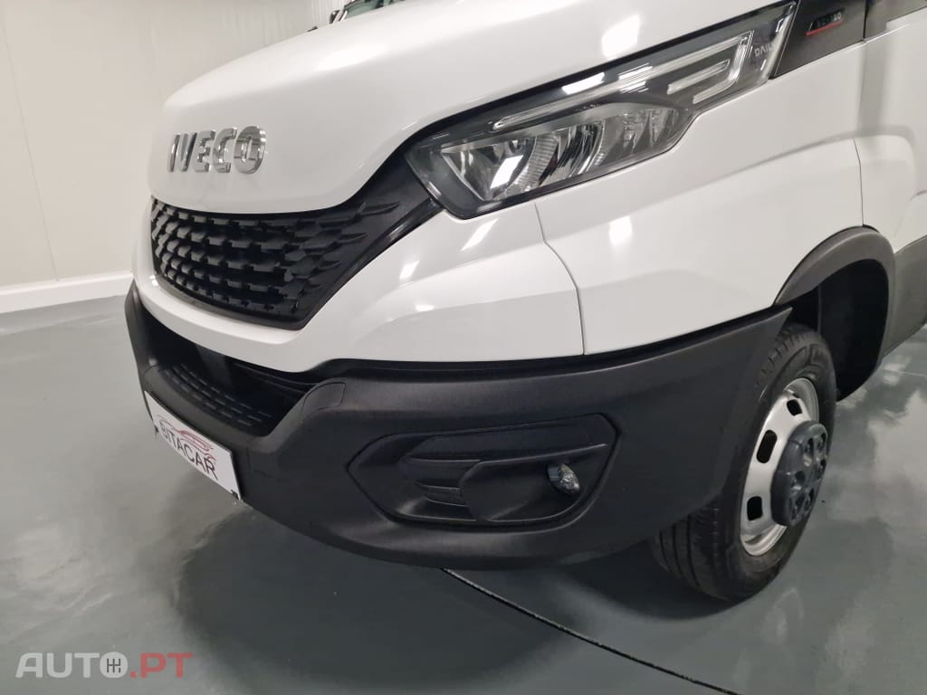 Iveco Daily 3.0 50C18H Z 3750