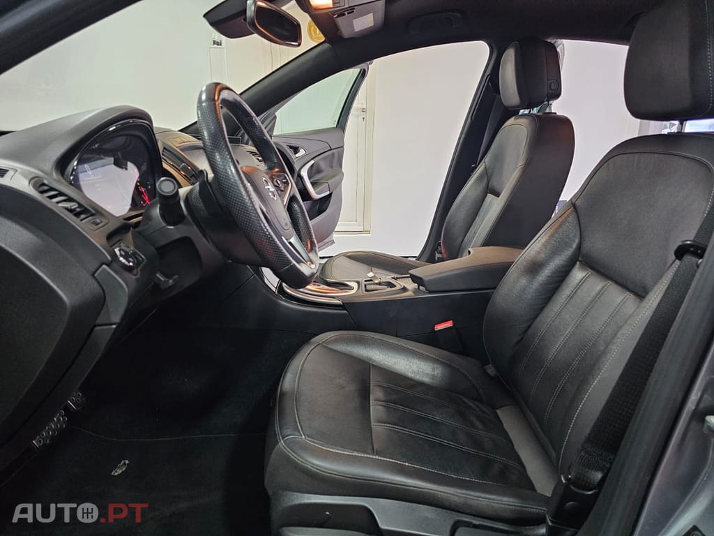 Opel Insignia 1.6 CDTi Business Edition Auto.