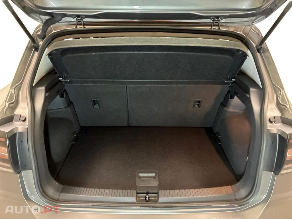 Volkswagen T-Cross 1.0 TSI DSG