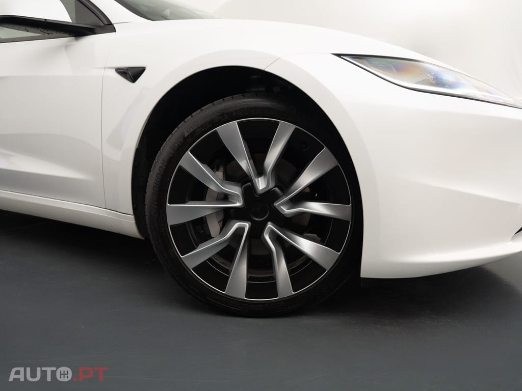 Tesla Model 3 Tração Traseira Premium