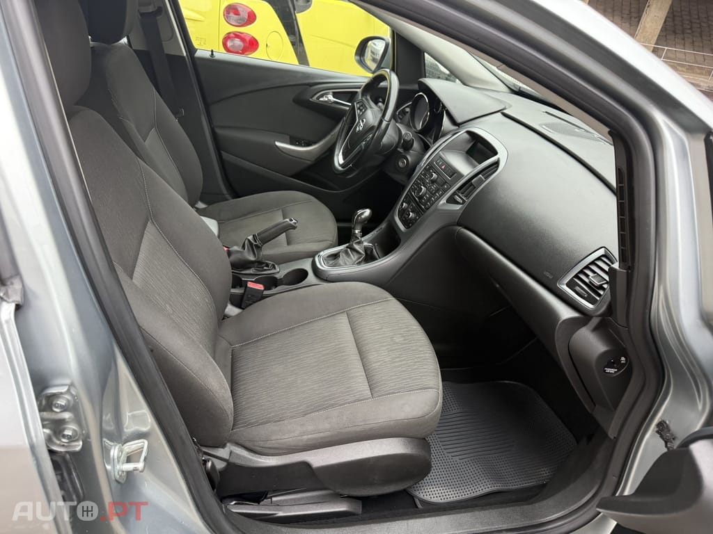 Opel Astra 1.3 CDTi Enjoy