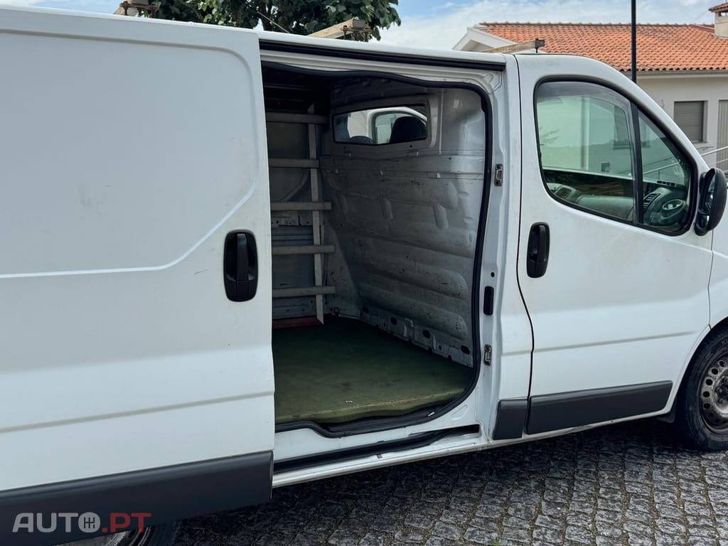 Opel Vivaro 1.9 CDTi L1 H1 2.7T