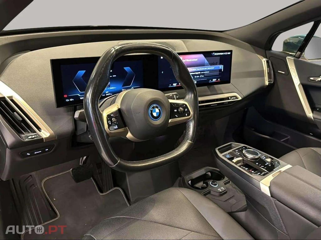 BMW iX XDrive40 I.V.A DEDUTÍVEL