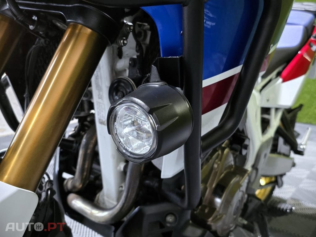 Honda Africa Twin CRF 1000 DCT Adventure Sports 30th Anniversary