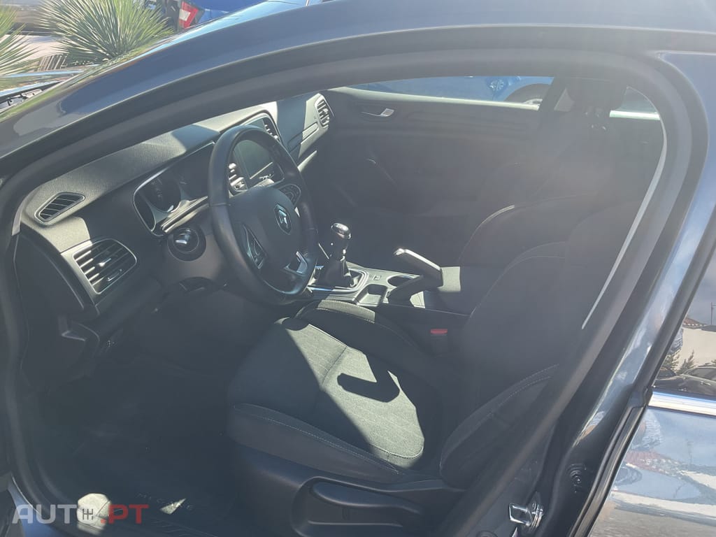 Renault Mégane Sport Tourer 1.5 Blue dCi Limited