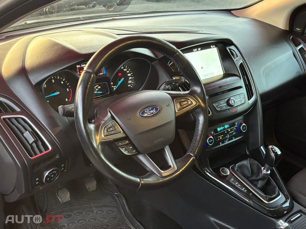 Ford Focus SW 1.5 TDCi EcoBlue Business