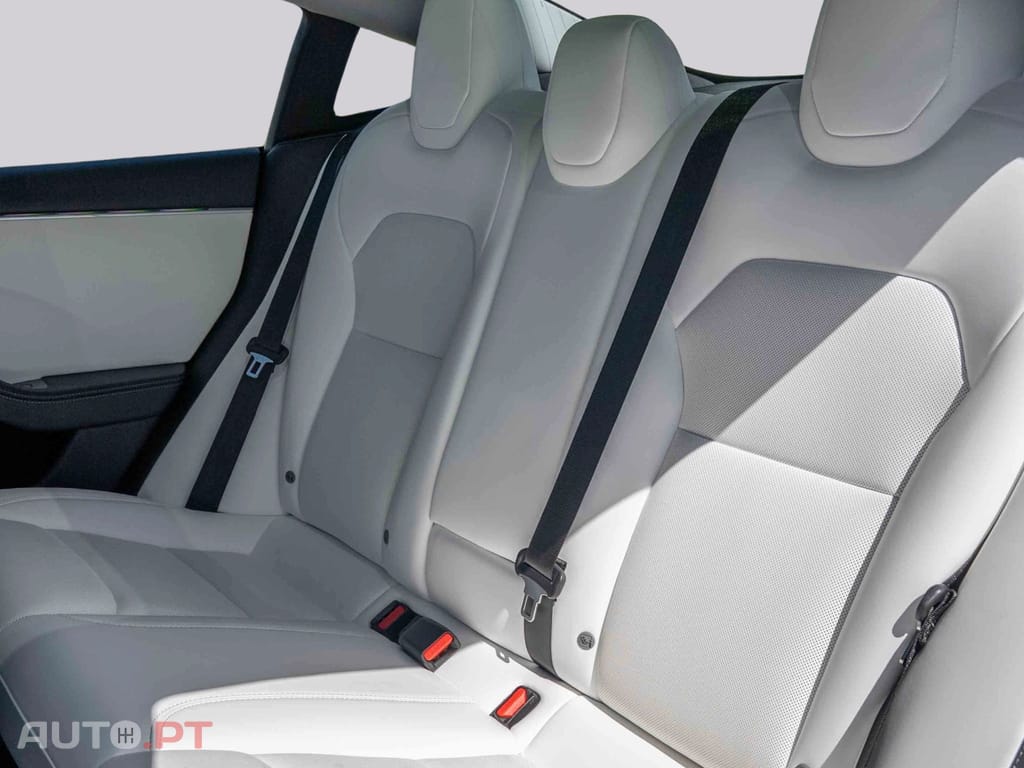 Tesla Model 3 Long Range Tração Integral