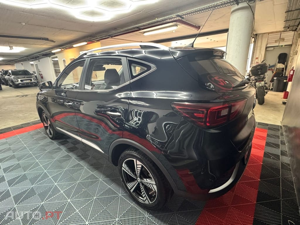 MG ZS 44.5 kWh Luxury