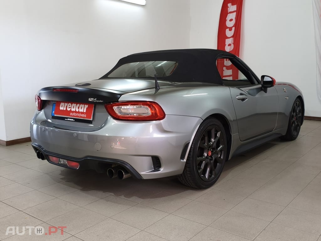 Abarth 124 Spider 1.4 MultiAir Turbo