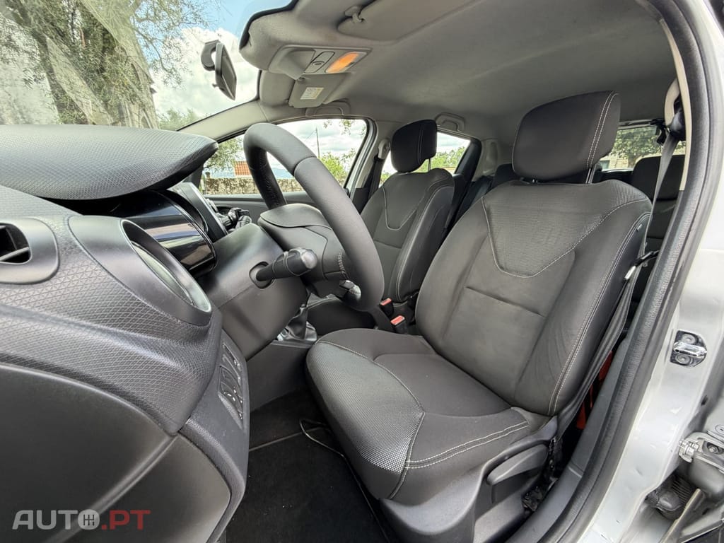 Renault Clio 1.5 dCi Limited