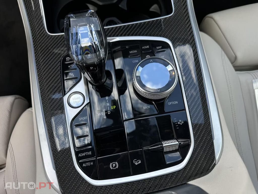 BMW X5 x45e M I.V.A DEDUTIVEL 