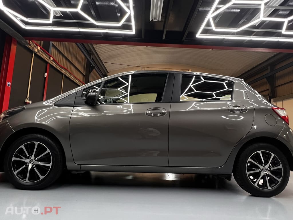 Toyota Yaris 1.0 VVT-i ACtive+AC