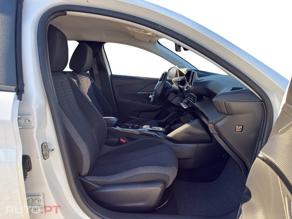 Peugeot E-208 E-Style
