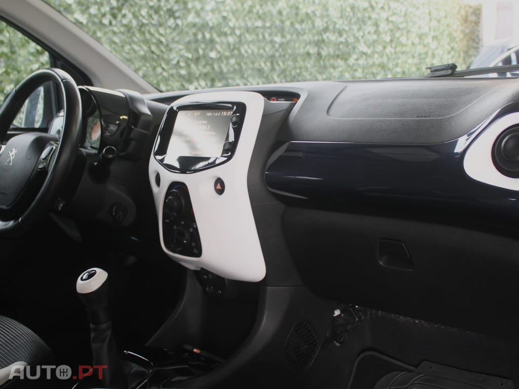 Peugeot 108 1.2 PureTech Allure