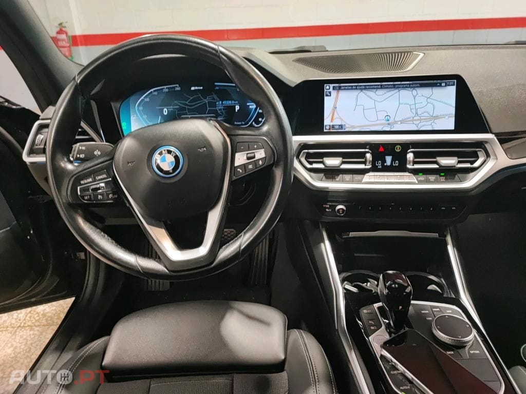 BMW 320 e Corporate Edition Auto