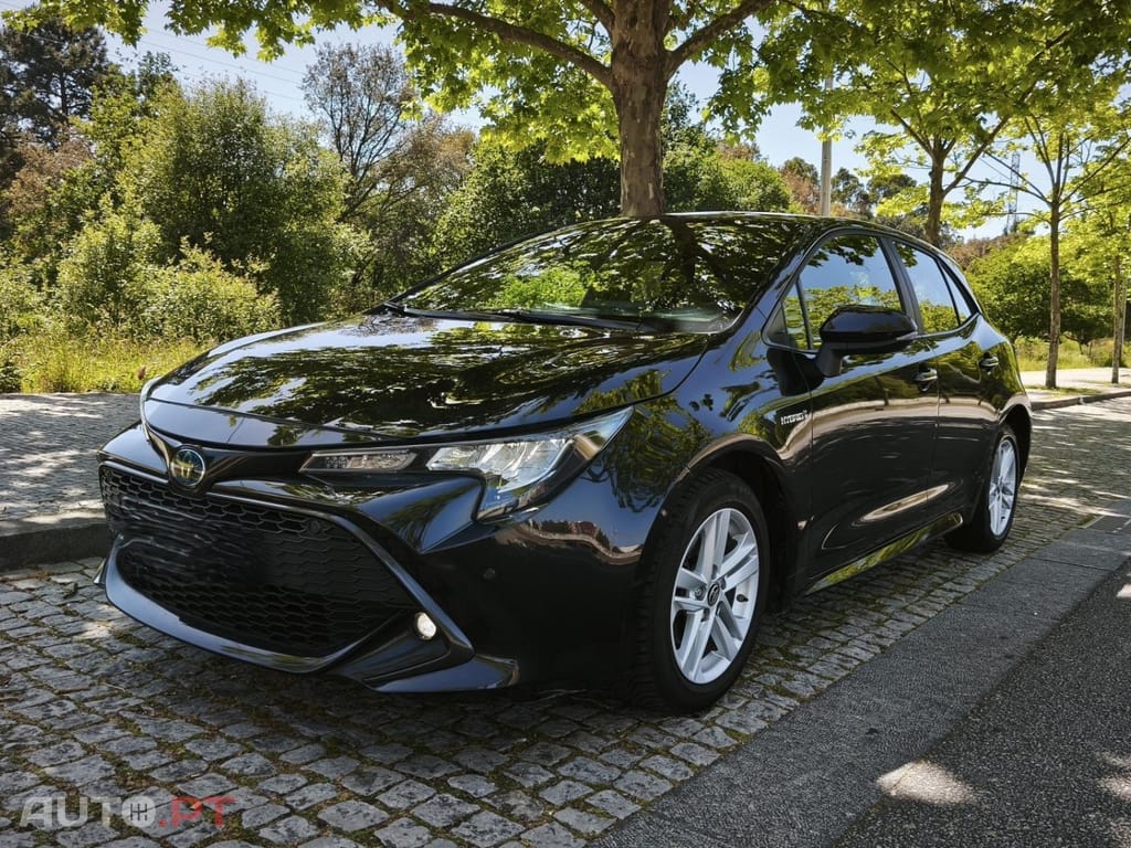 Toyota Corolla 1.8 Hybrid Comfort+P.Sport