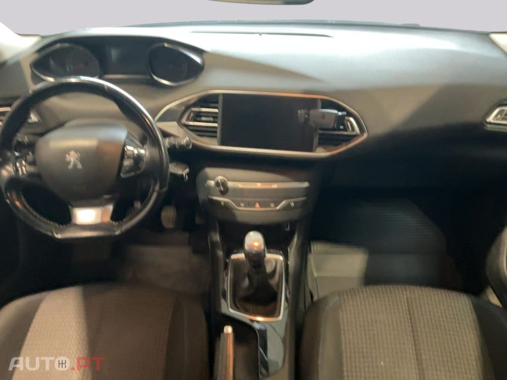 Peugeot 308 1.2 PureTech Style