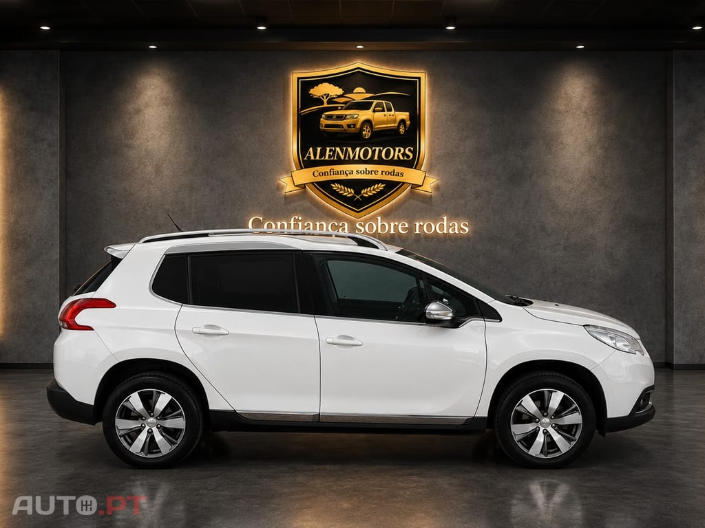 Peugeot 2008 1.2 PureTech Allure