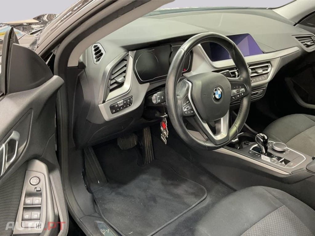 BMW 216 Advantage