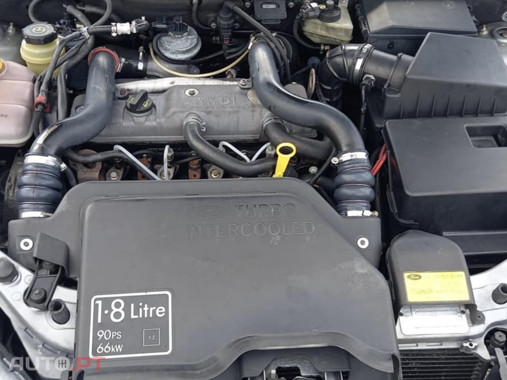 Ford Focus 1.8TDDI 90cv A/C