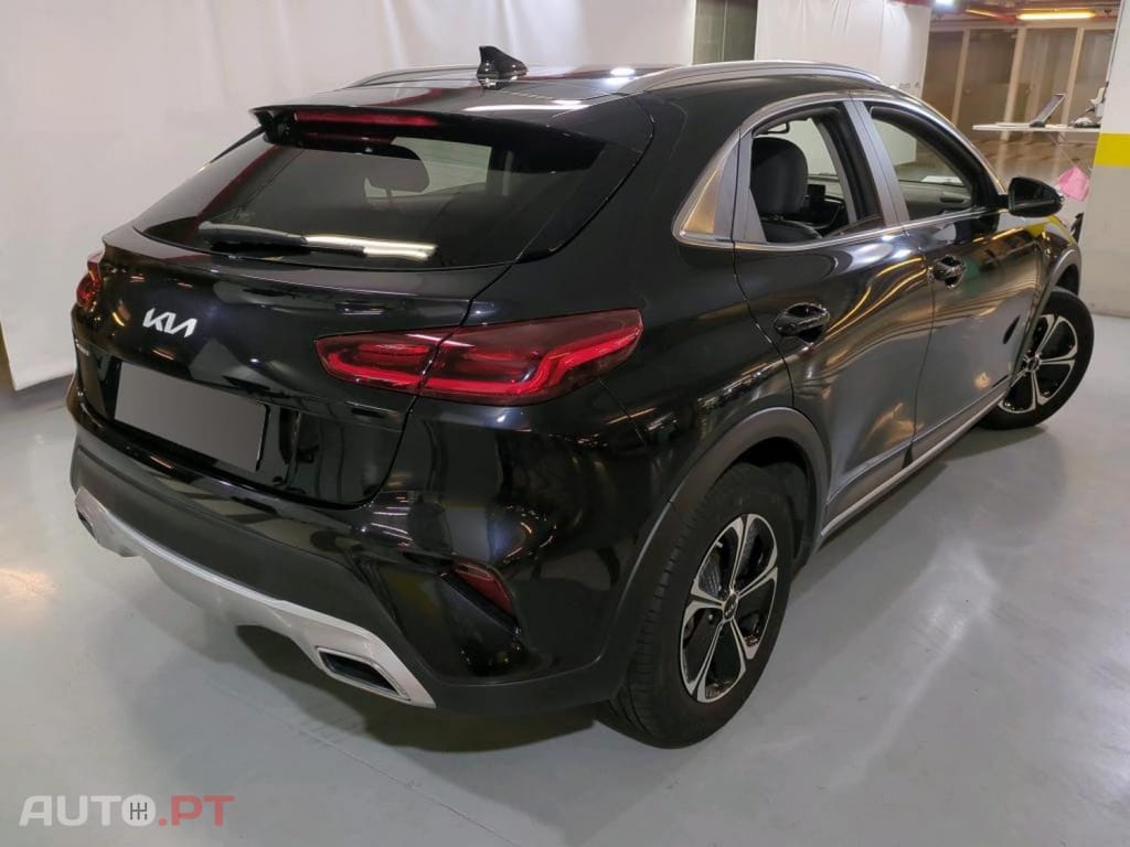 Kia Xceed 1.6 GDi PHEV Drive