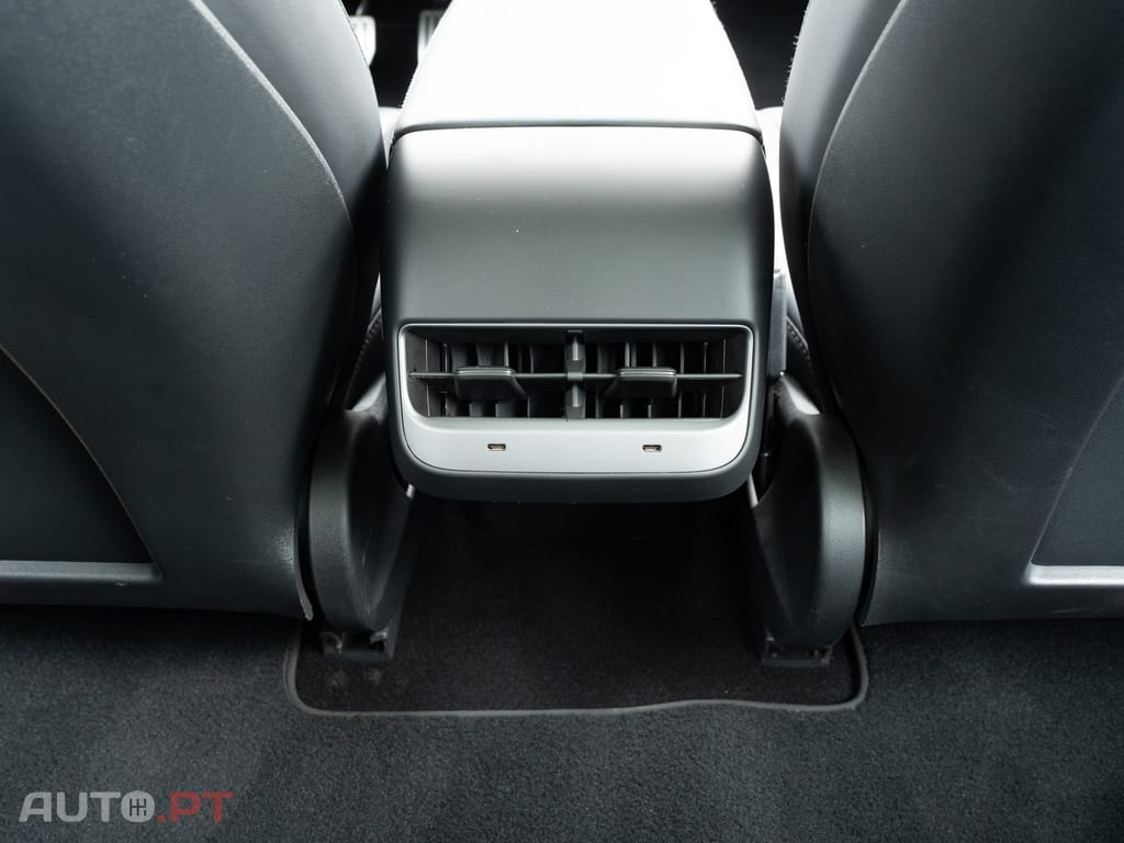 Tesla Model 3 Performance Dual Motor AWD