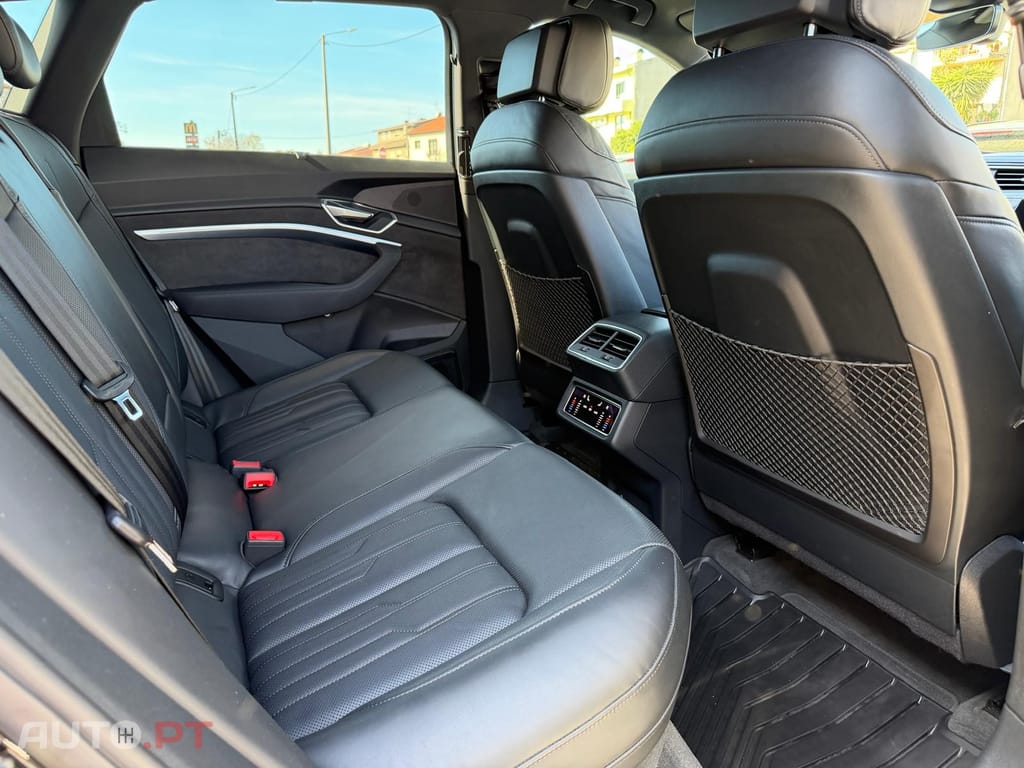 Audi E-Tron 55 quattro S line