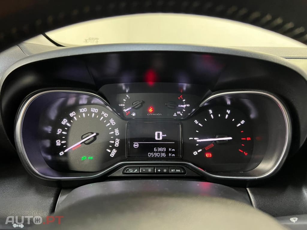 Citroen C3 Aircross 1.2 Puretech 82 SHINE