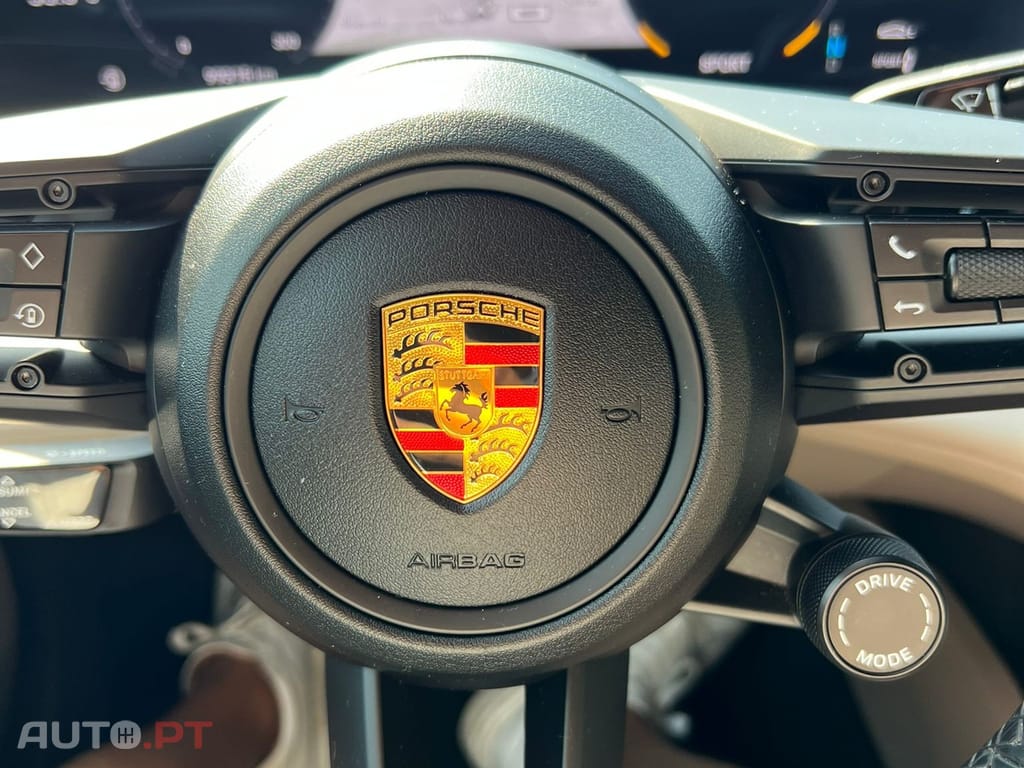 Porsche Taycan CT 4