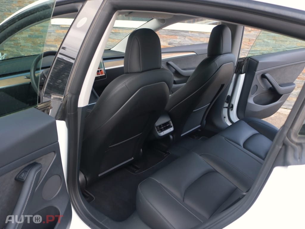 Tesla Model 3 Long Range Tração Integral