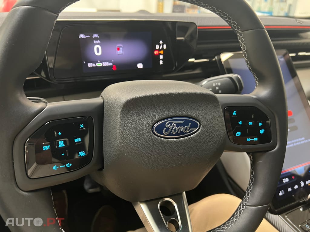 Ford Capri 77 kWh Premium