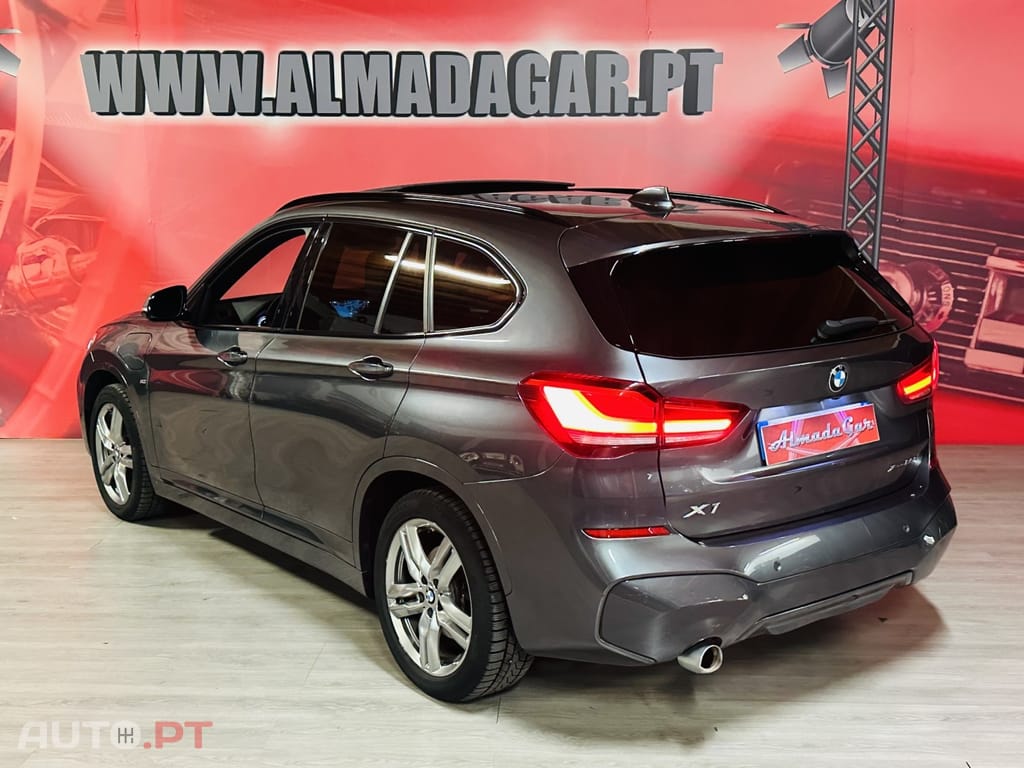 BMW X1 25 e xDrive Pack M