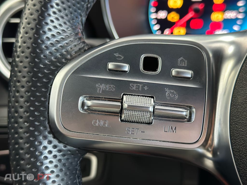 Mercedes-Benz GLC 200 d 4Matic 9G-TRONIC AMG Line